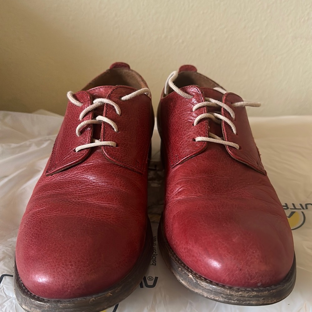 Snobs Italian Ruby red leather